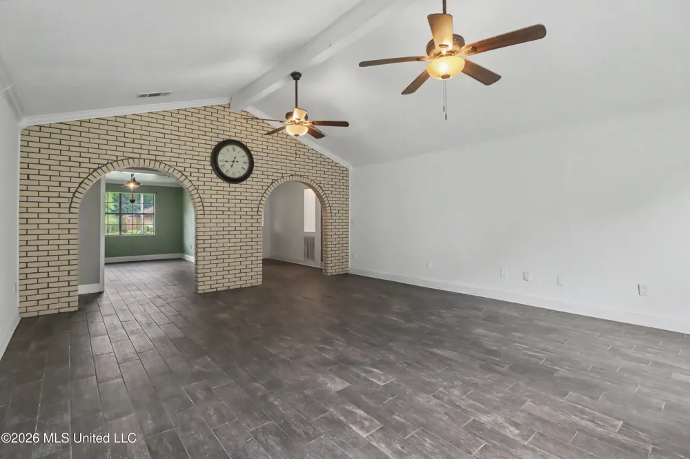1307 Wisteria Lane Long Beach, MS 39560