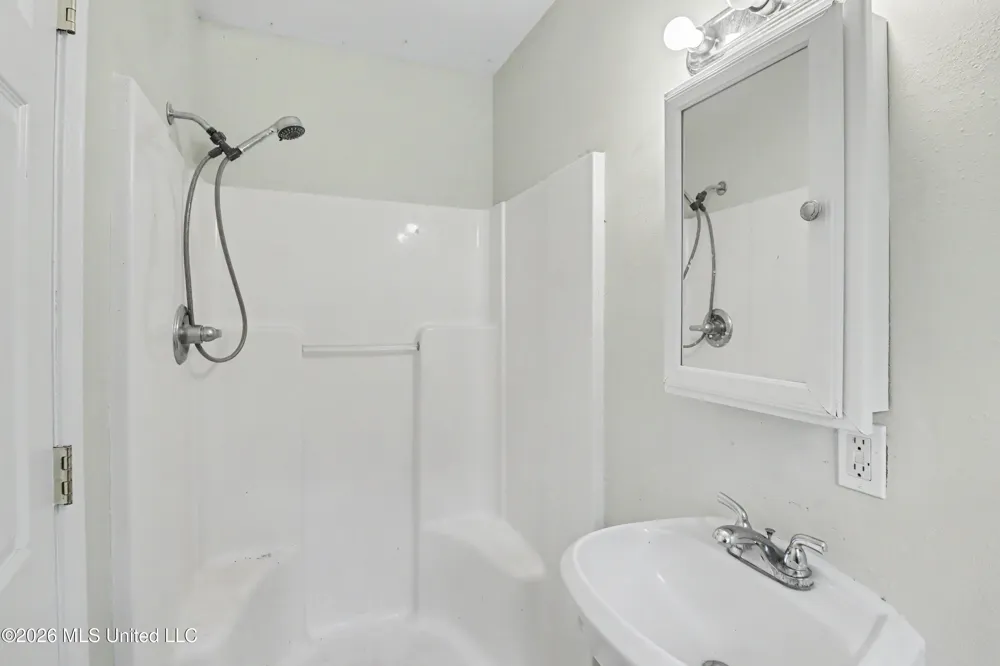 1307 Wisteria Lane Long Beach, MS 39560