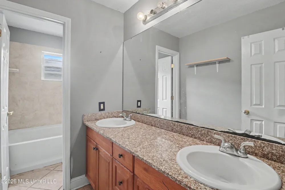 1307 Wisteria Lane Long Beach, MS 39560