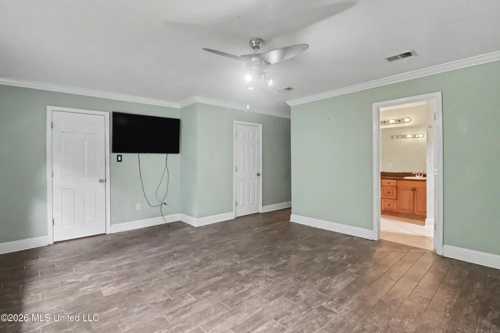1307 Wisteria Lane Long Beach, MS 39560