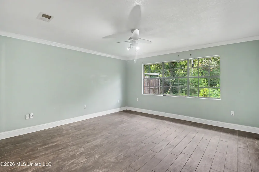 1307 Wisteria Lane Long Beach, MS 39560