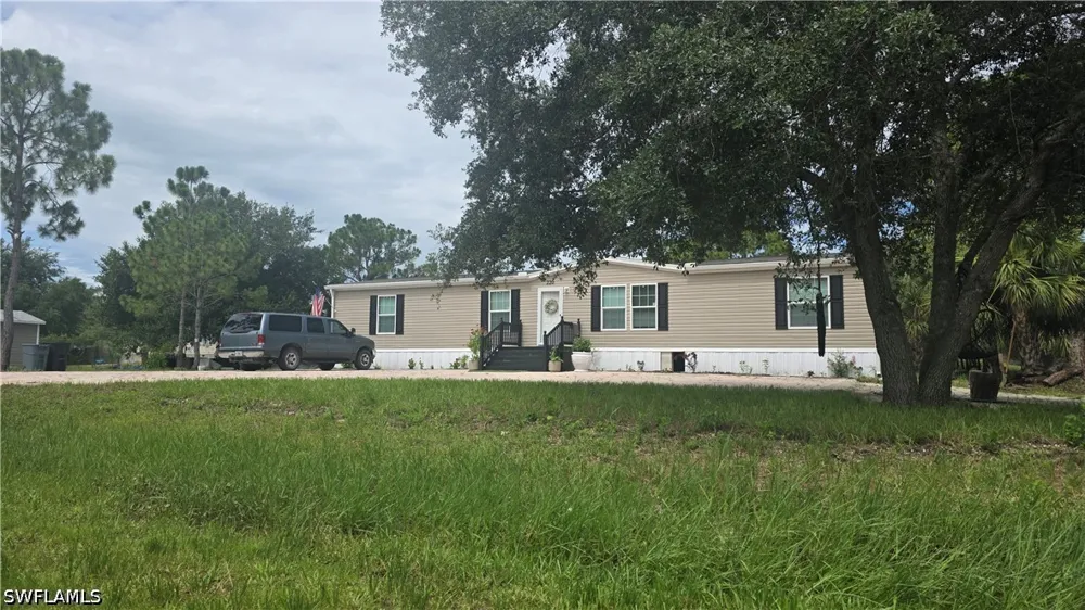 S Kennel Street Clewiston, FL 33440