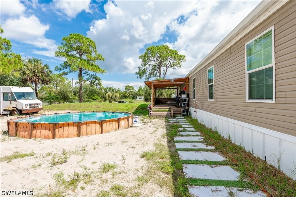 S Kennel Street Clewiston, FL 33440