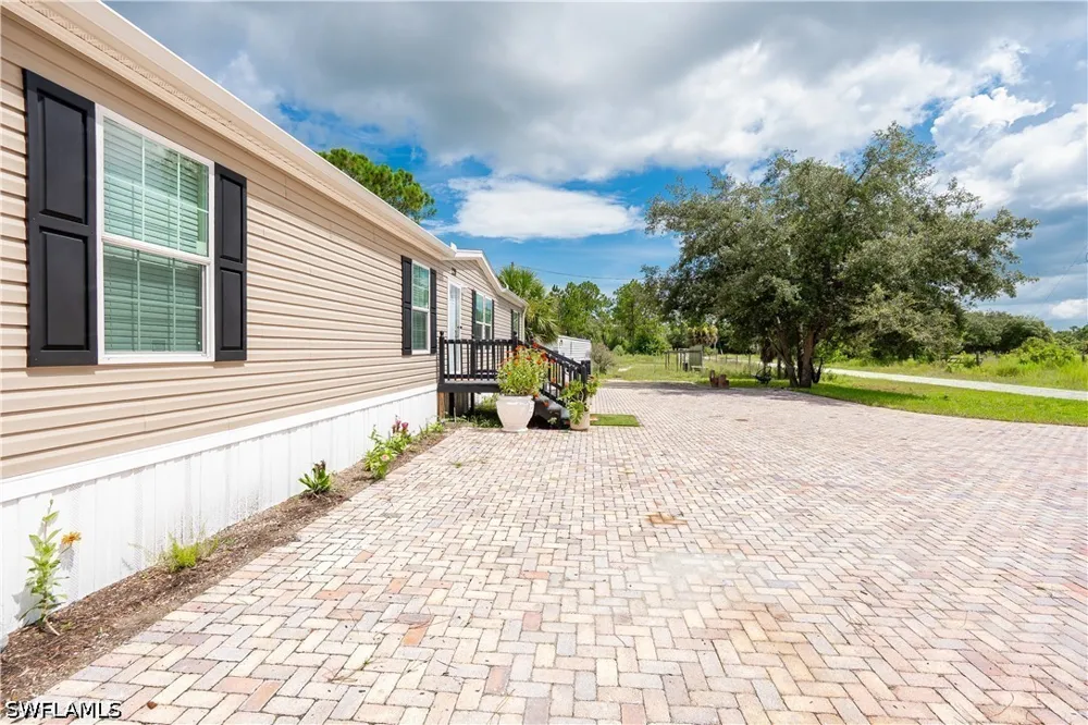 S Kennel Street Clewiston, FL 33440