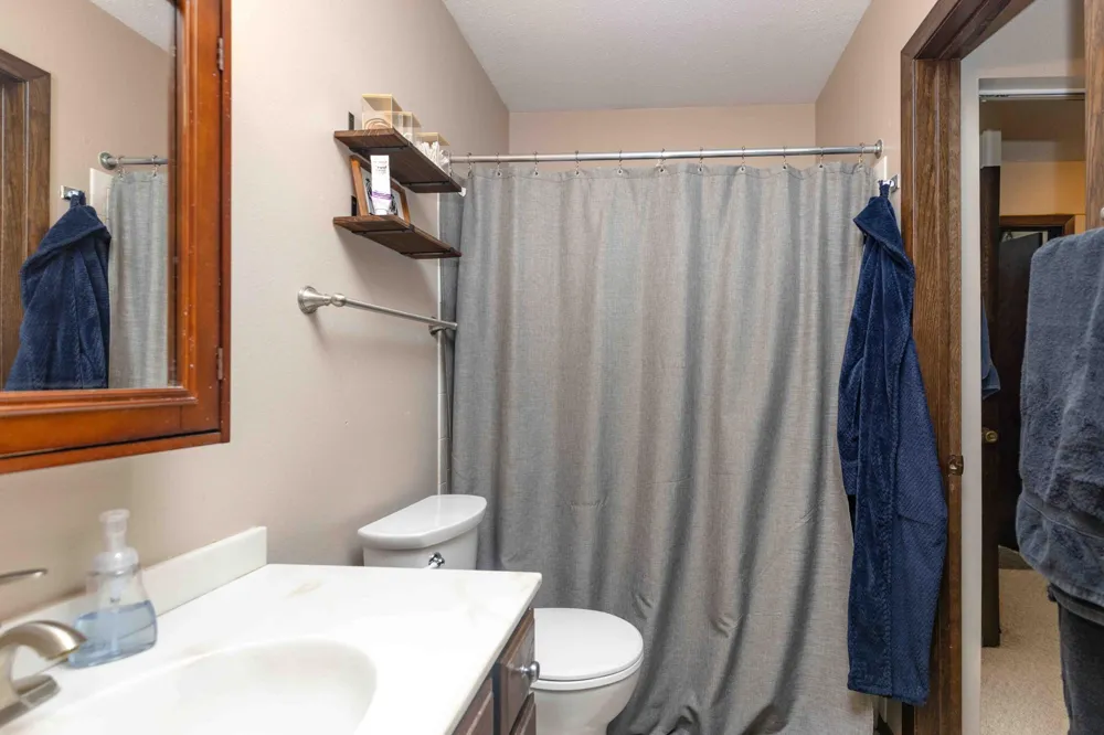 2629 Arrowhead Road S #B7 Fargo, ND 58103