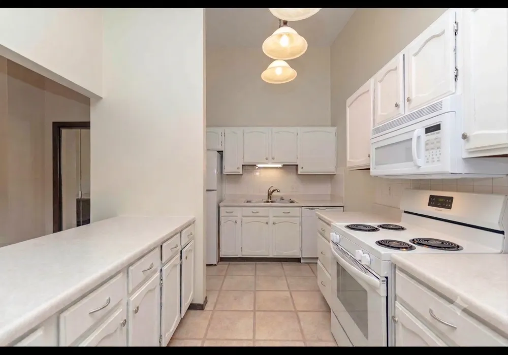 2629 Arrowhead Road S #B7 Fargo, ND 58103