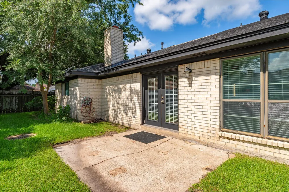 4303 Seneca Street Pasadena, TX 77504