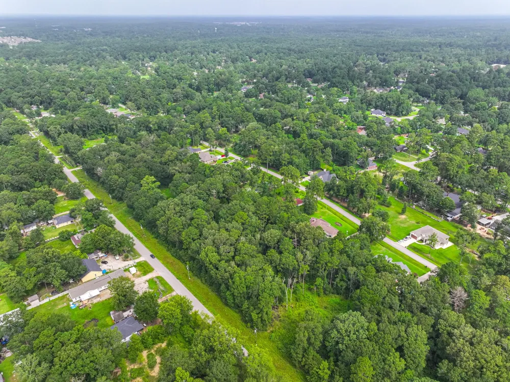 25557 Northampton New Caney, TX 77357