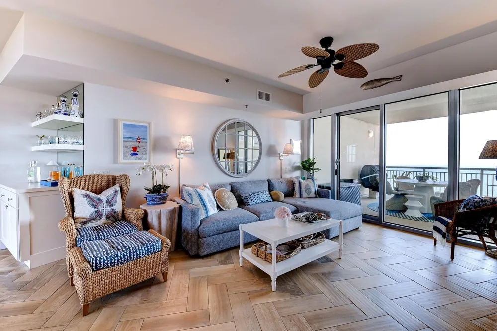 801 E Beach Drive #BC1910 Galveston, TX 77550