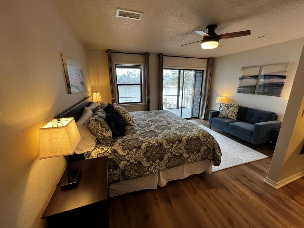 669 Lake Shore Drive Trinity, TX 75862