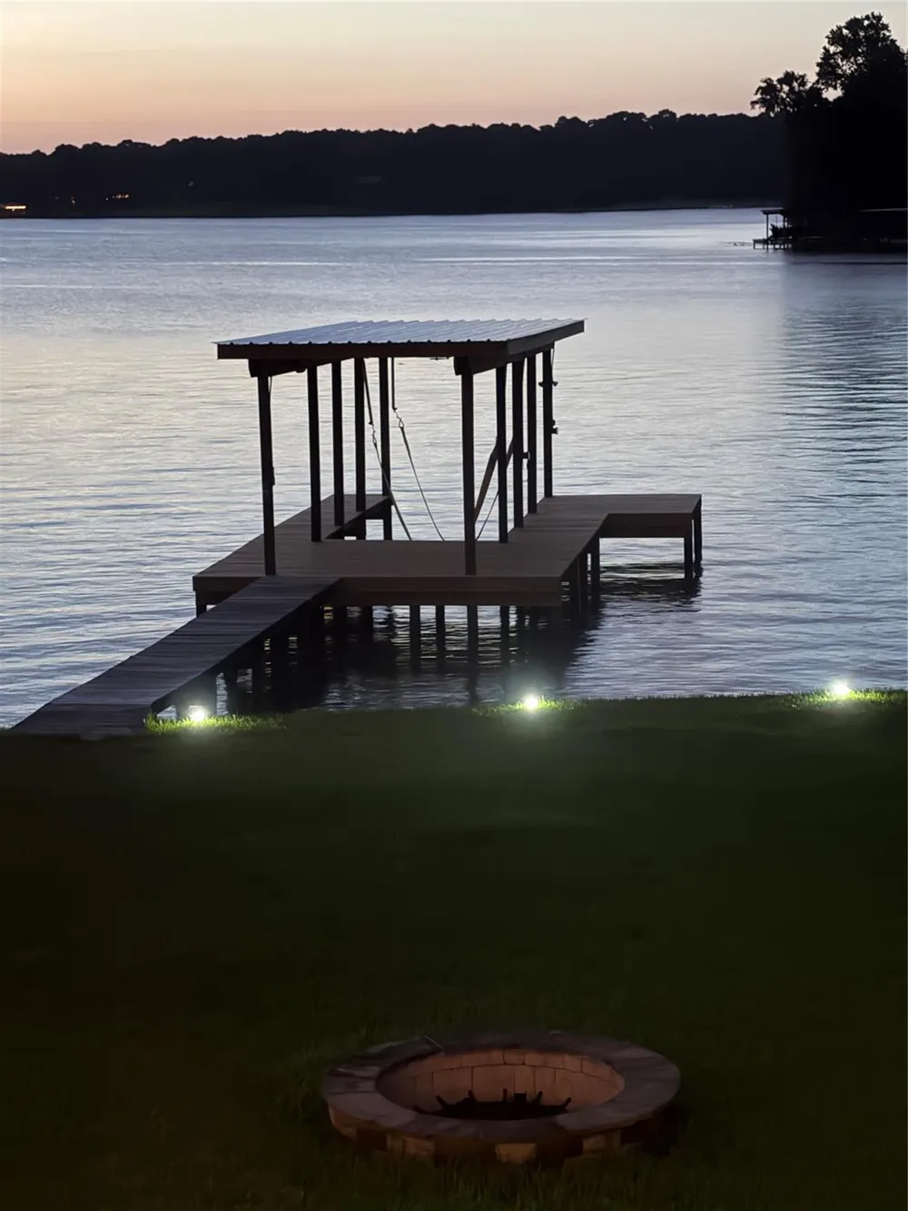 669 Lake Shore Drive Trinity, TX 75862