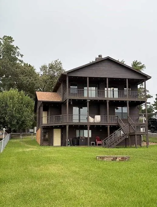 669 Lake Shore Drive Trinity, TX 75862