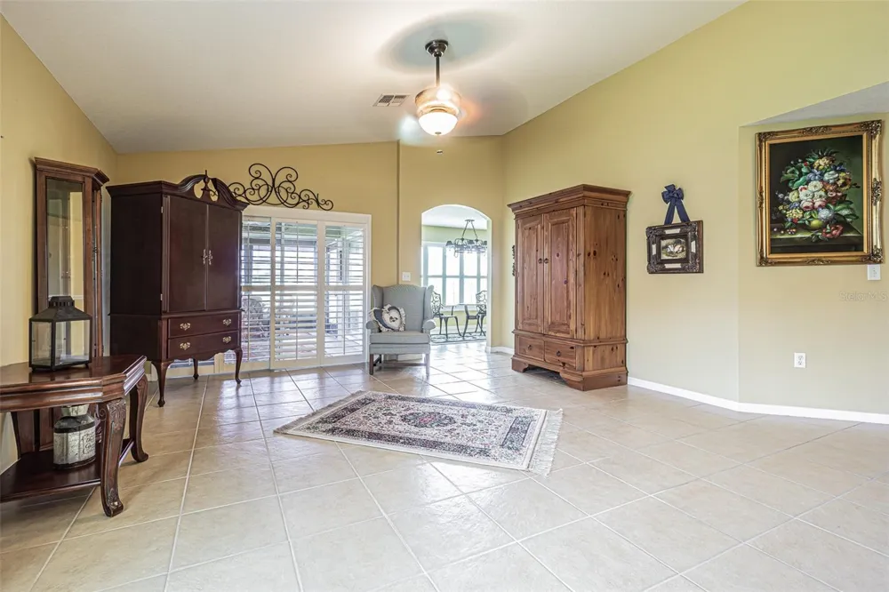 29435 SNAP HOOK DRIVE San Antonio, FL 33576