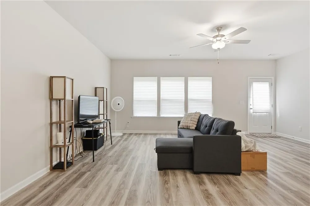 3939 Hidden River Lane Oakwood, GA 30566