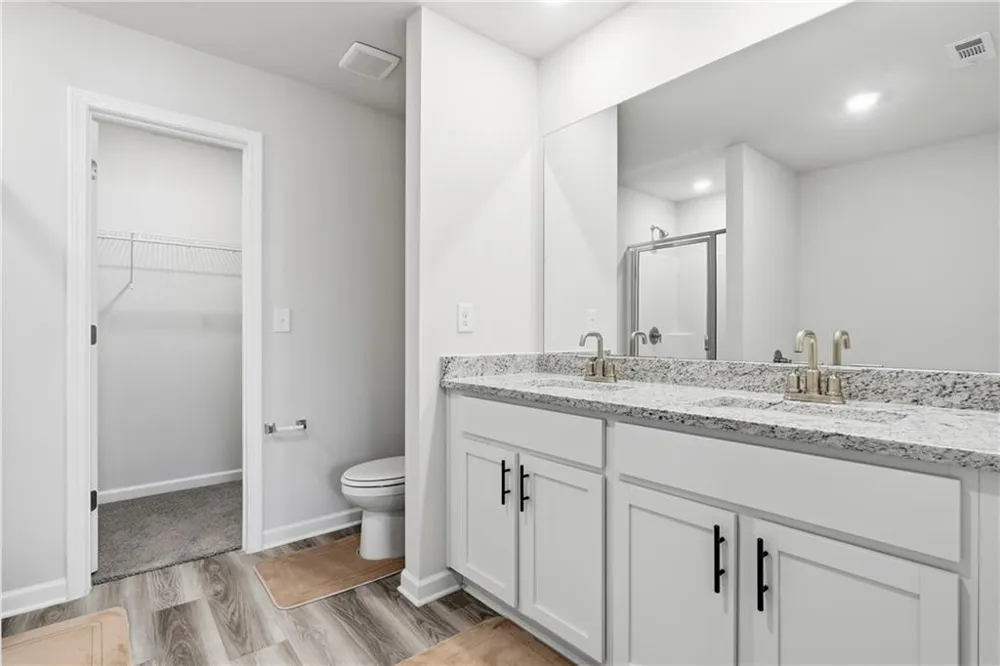 3939 Hidden River Lane Oakwood, GA 30566