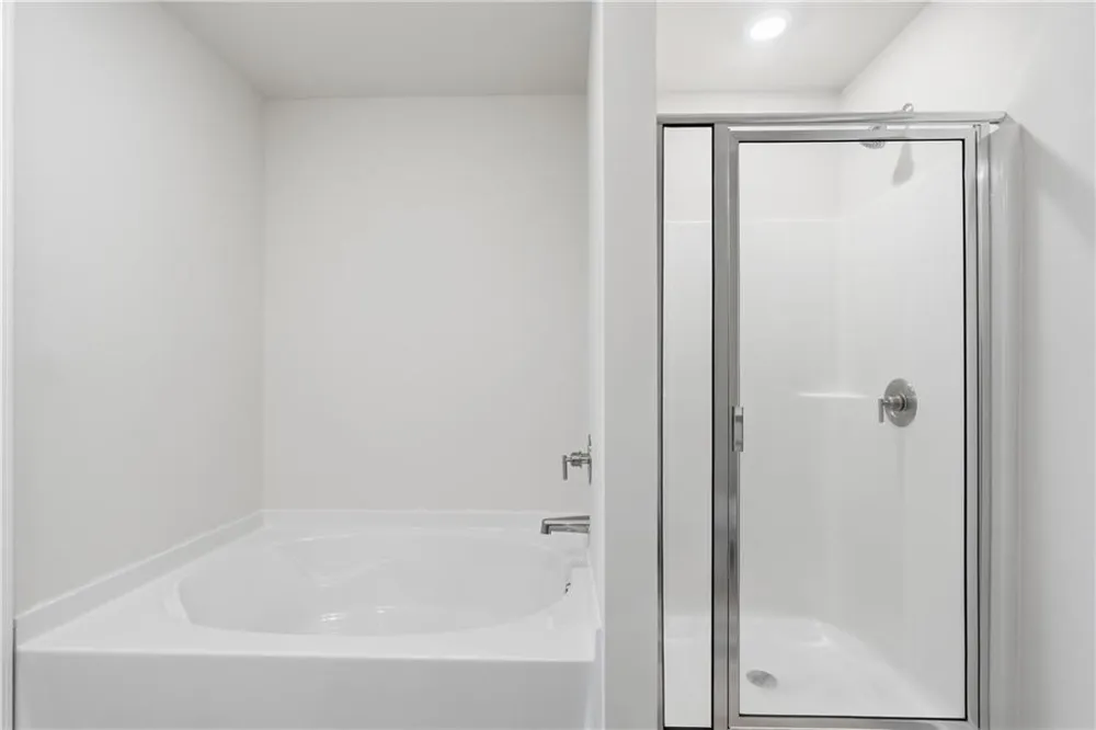 3939 Hidden River Lane Oakwood, GA 30566