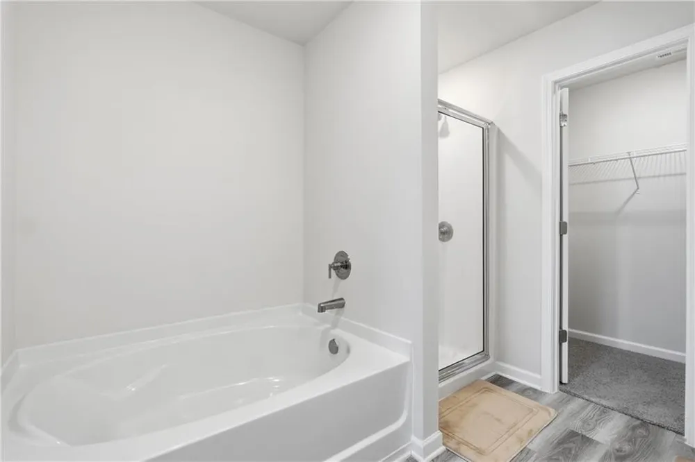 3939 Hidden River Lane Oakwood, GA 30566