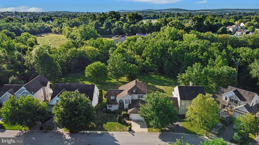 532 WATERSIDE CIR L-0133 Lebanon, PA 17042