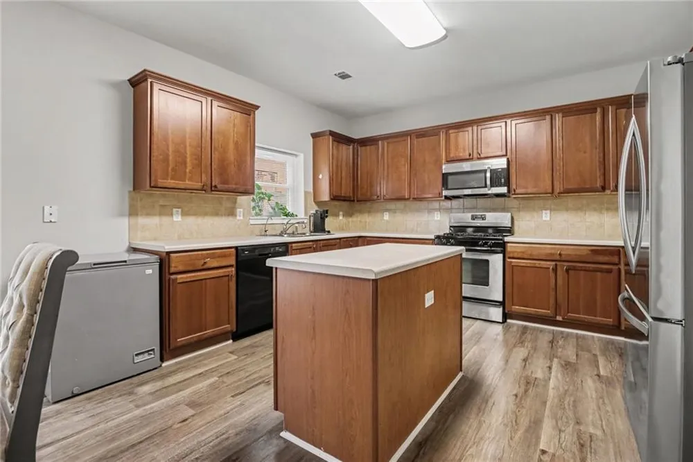 7392 Poppy Way Union City, GA 30291