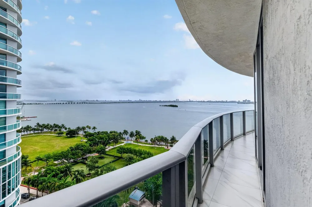 488 NE 18th Street #1515 Miami, FL 33132