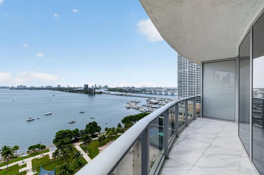 488 NE 18th Street #1515 Miami, FL 33132