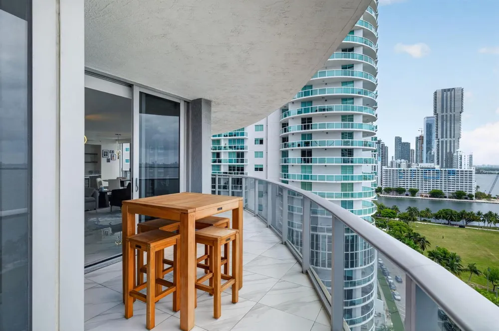 488 NE 18th Street #1515 Miami, FL 33132