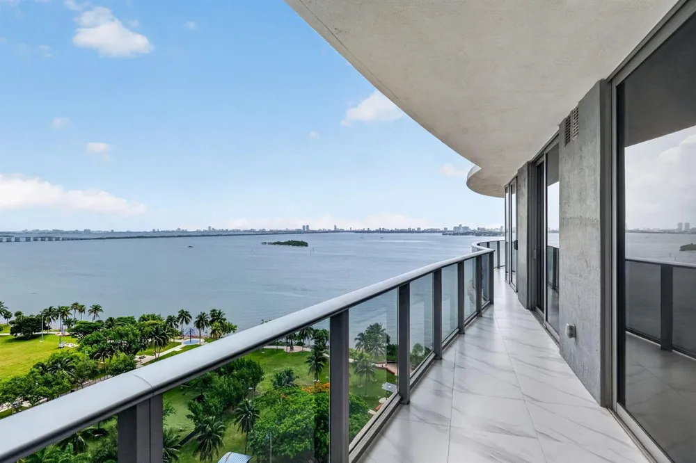 488 NE 18th Street #1515 Miami, FL 33132