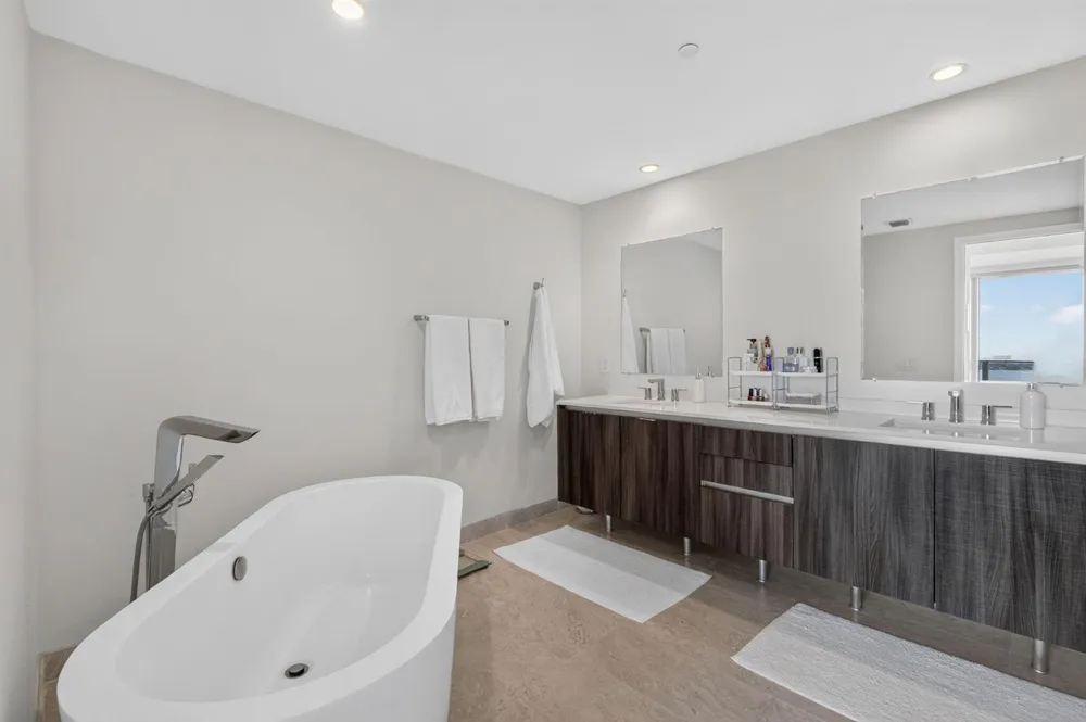 488 NE 18th Street #1515 Miami, FL 33132