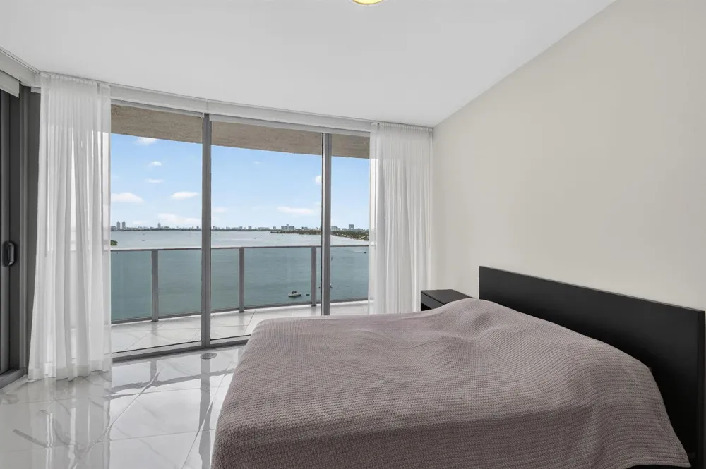 488 NE 18th Street #1515 Miami, FL 33132