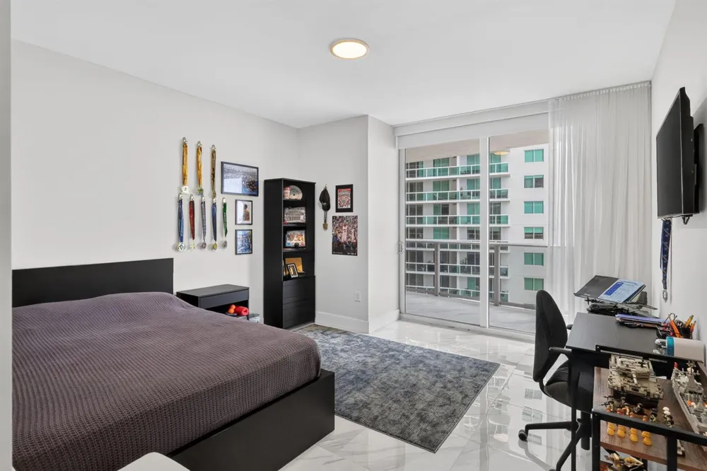 488 NE 18th Street #1515 Miami, FL 33132
