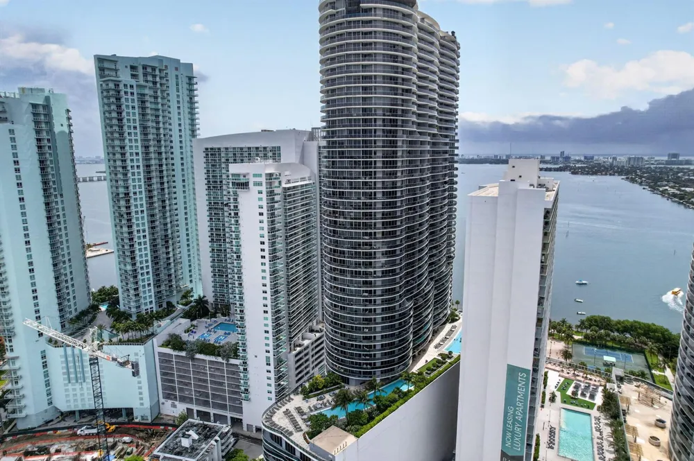 488 NE 18th Street #1515 Miami, FL 33132