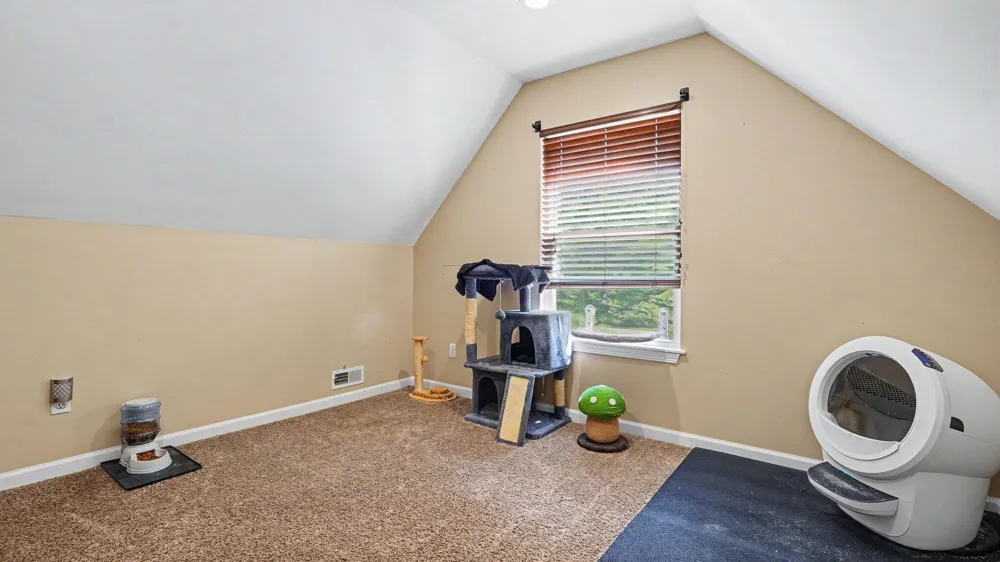 809 Brower Road Fowlerville, MI 48836