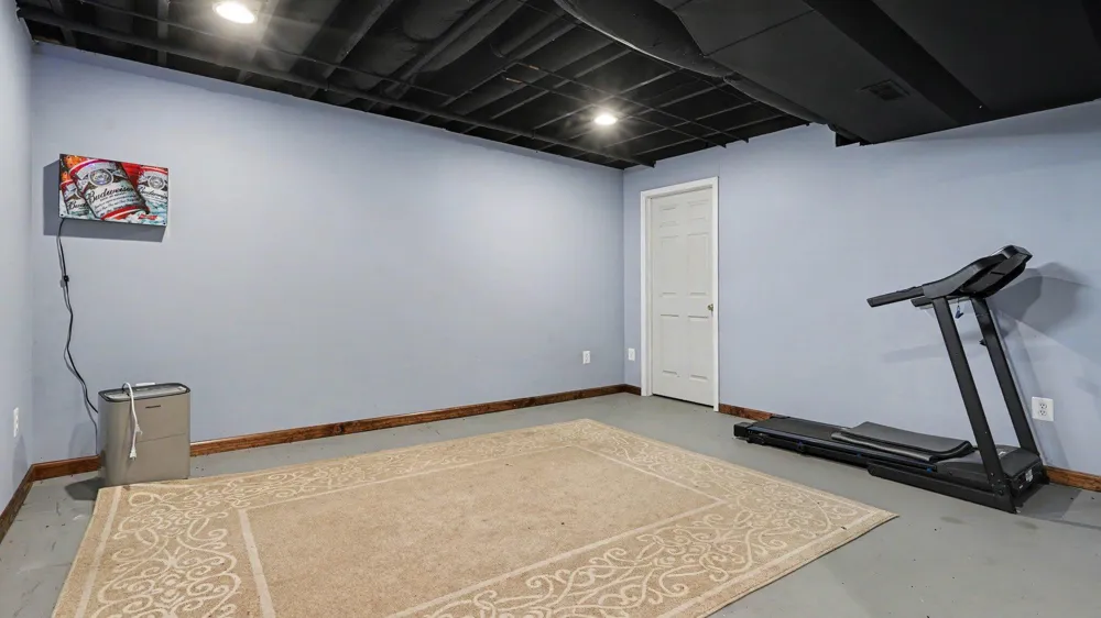 809 Brower Road Fowlerville, MI 48836