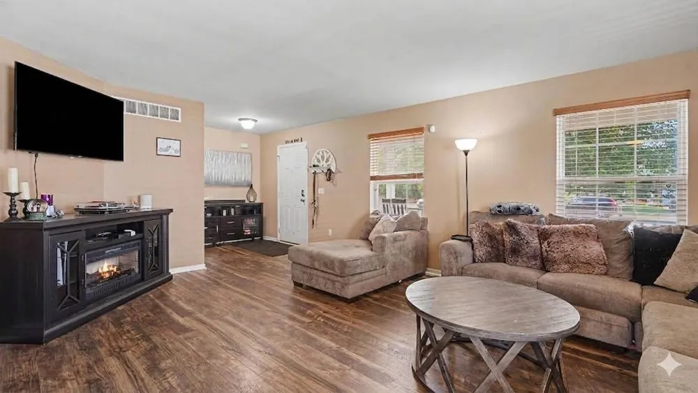 809 Brower Road Fowlerville, MI 48836