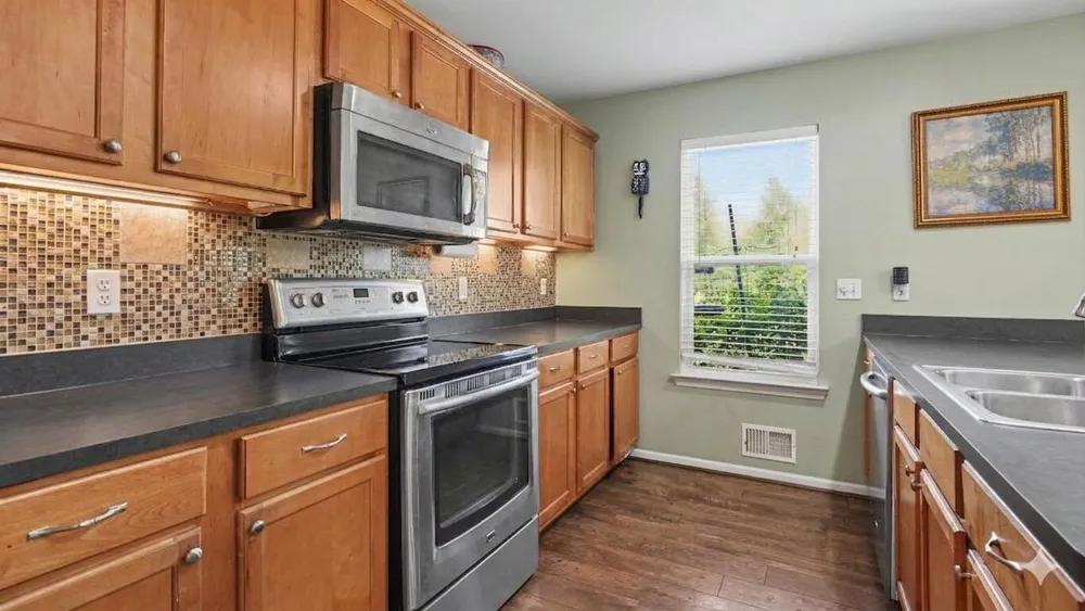 809 Brower Road Fowlerville, MI 48836