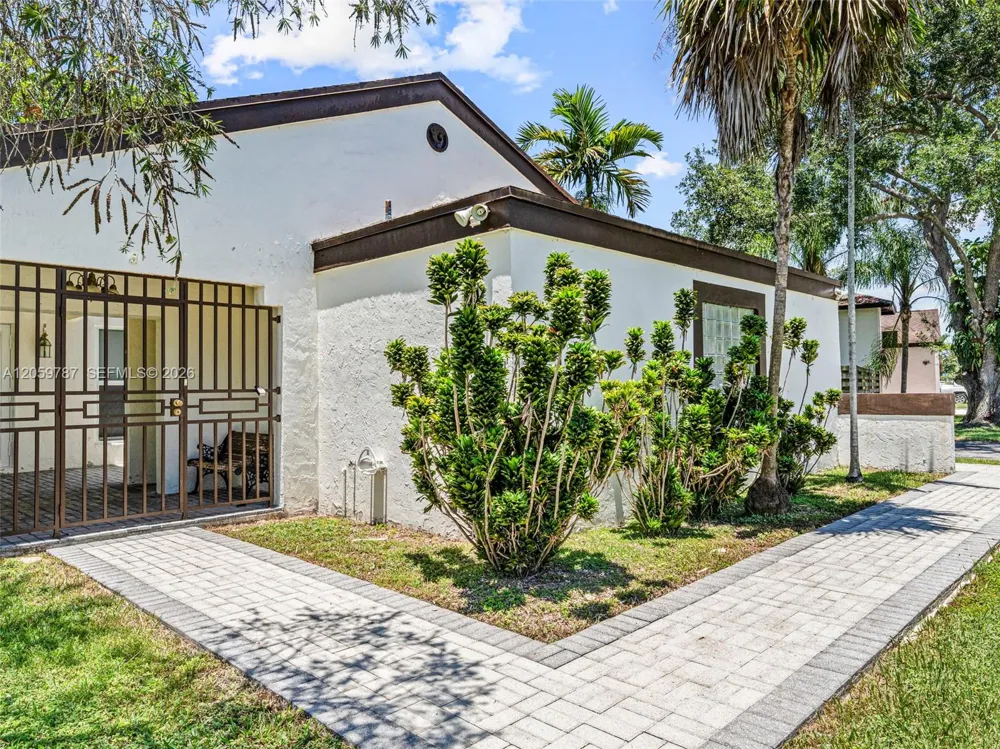 15491 SW 153rd St Miami, FL 33187
