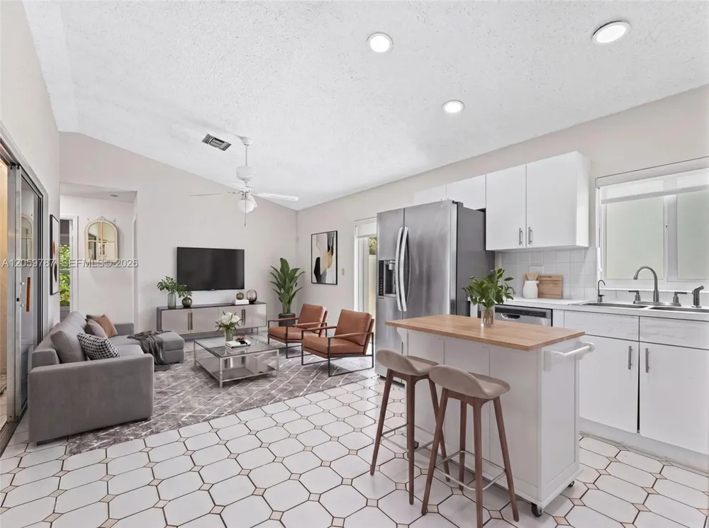 15491 SW 153rd St Miami, FL 33187