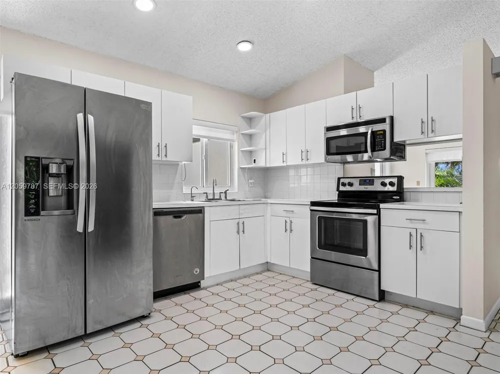 15491 SW 153rd St Miami, FL 33187