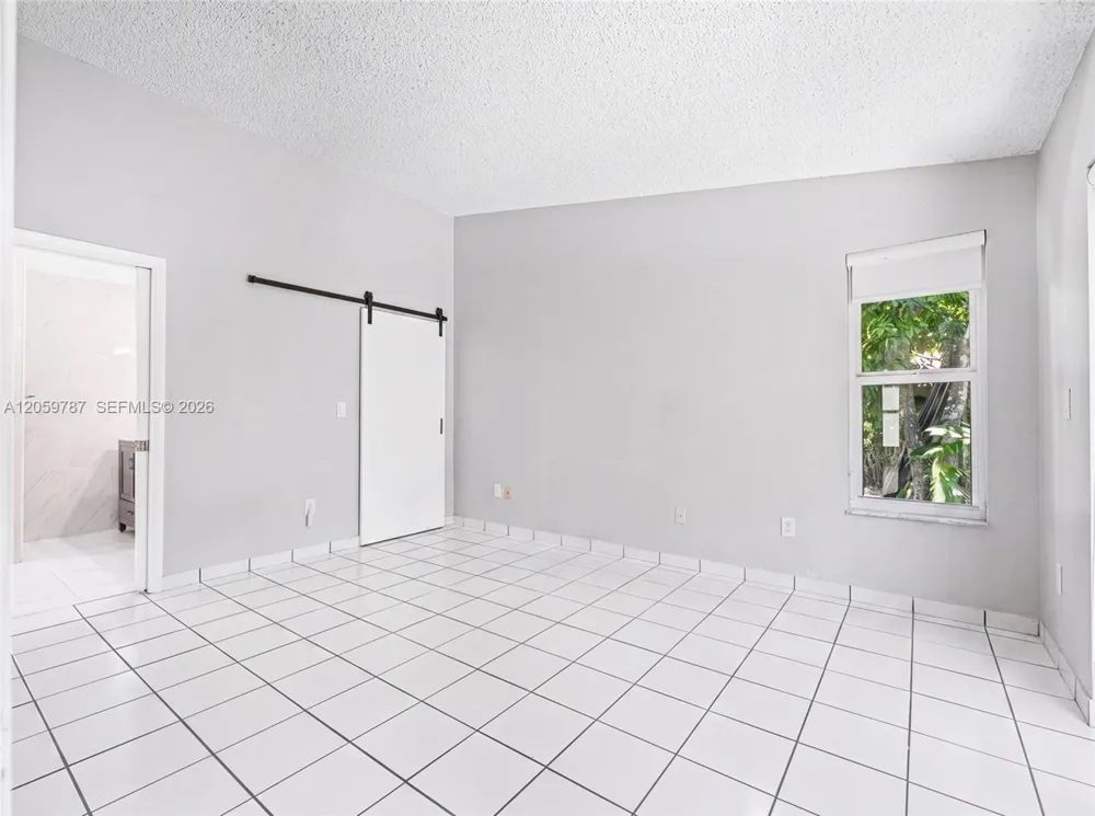 15491 SW 153rd St Miami, FL 33187