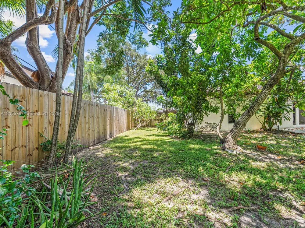 15491 SW 153rd St Miami, FL 33187