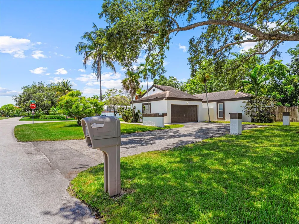 15491 SW 153rd St Miami, FL 33187
