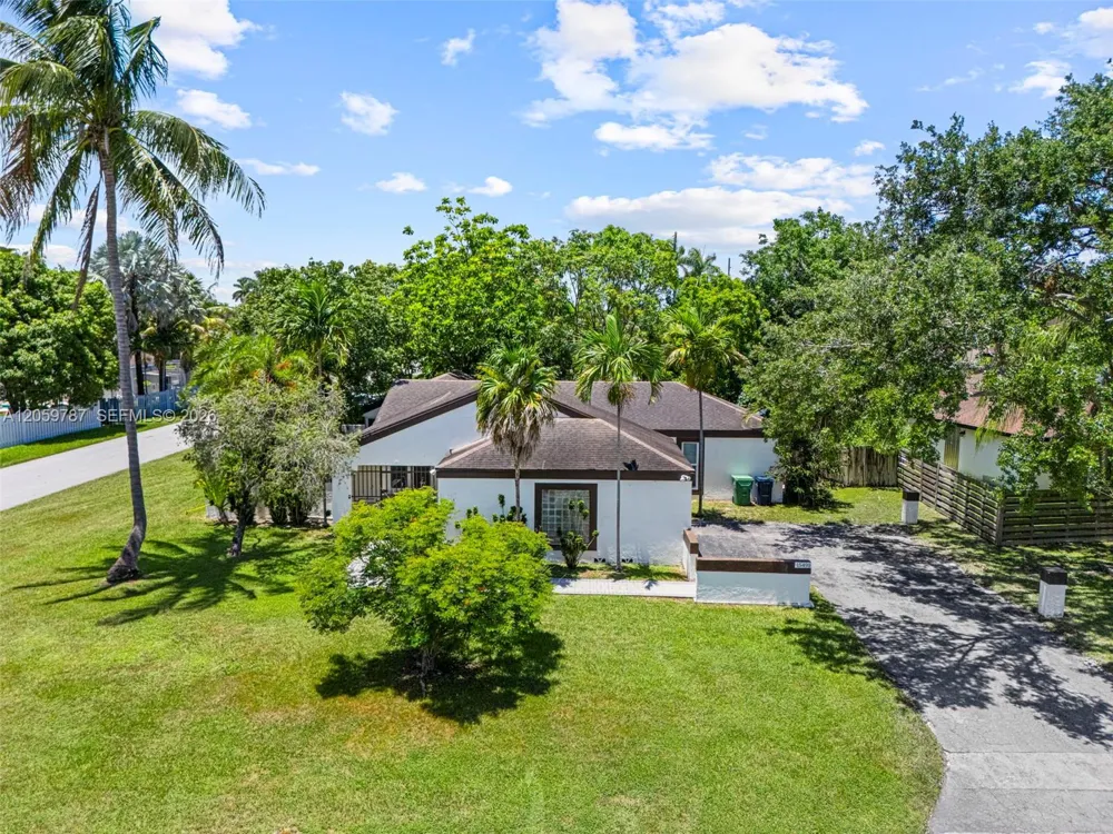 15491 SW 153rd St Miami, FL 33187