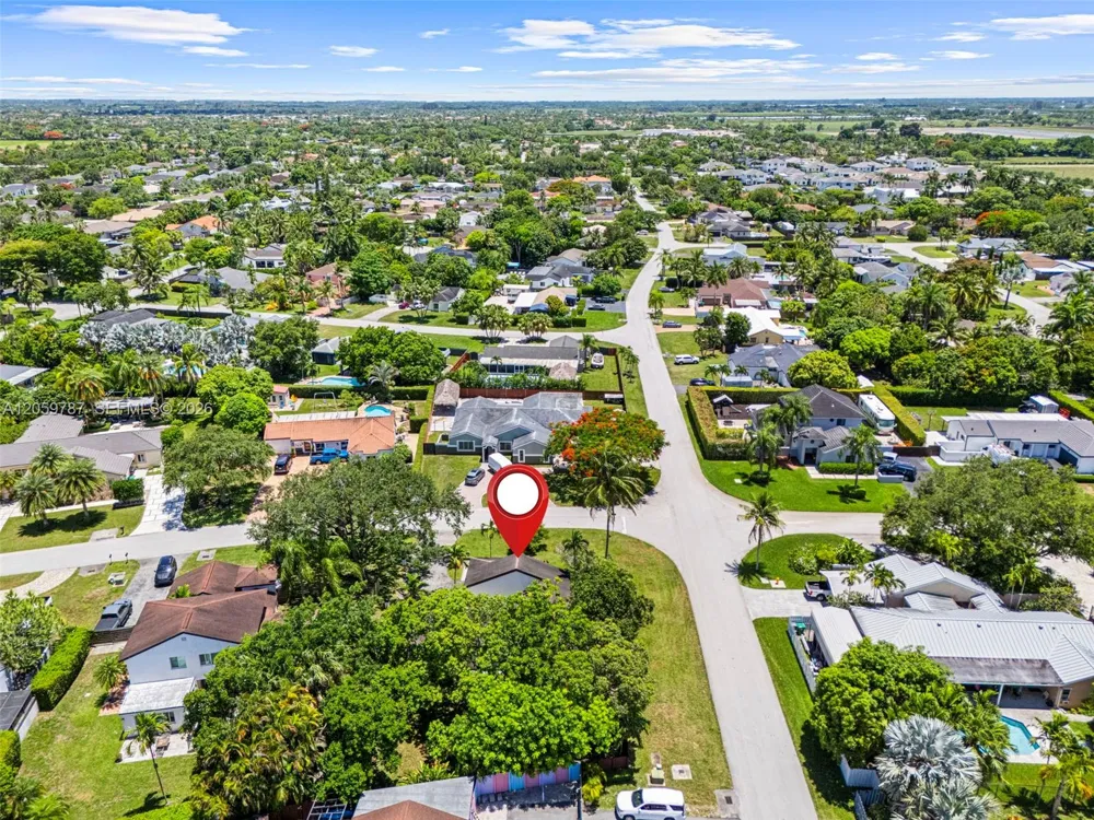 15491 SW 153rd St Miami, FL 33187