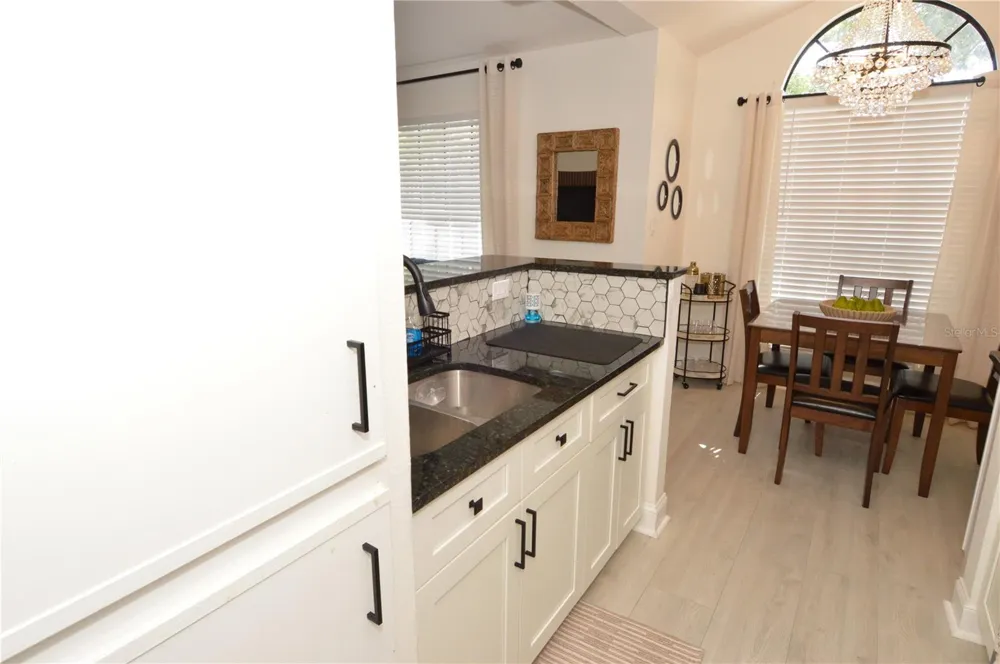 8714 MALLARD RESERVE DRIVE #201 Tampa, FL 33614