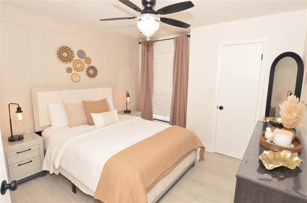 8714 MALLARD RESERVE DRIVE #201 Tampa, FL 33614