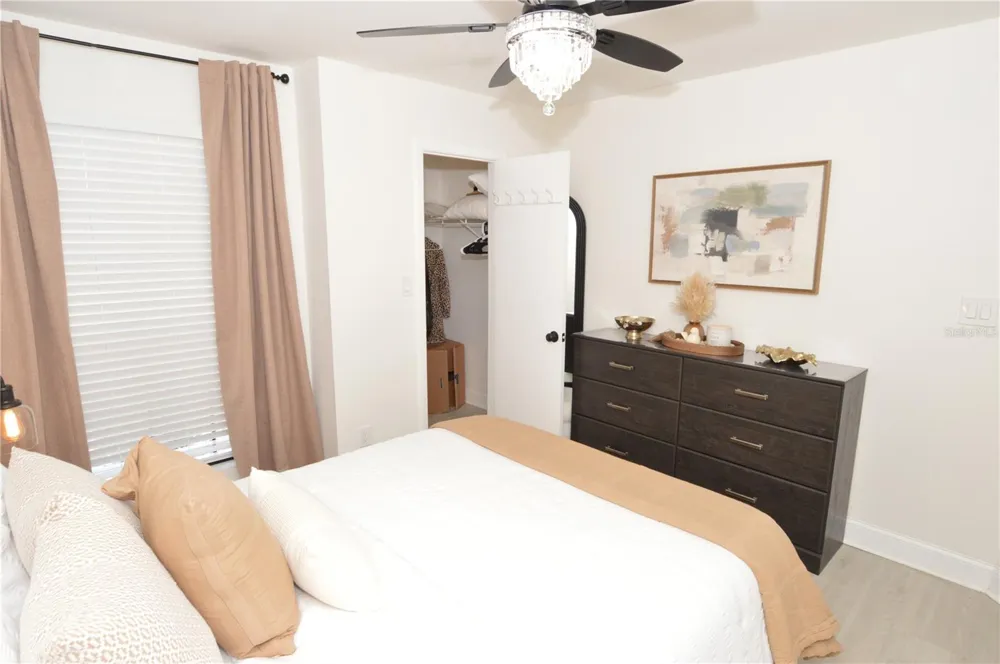 8714 MALLARD RESERVE DRIVE #201 Tampa, FL 33614