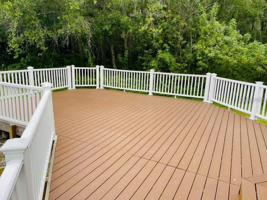 8714 MALLARD RESERVE DRIVE #201 Tampa, FL 33614