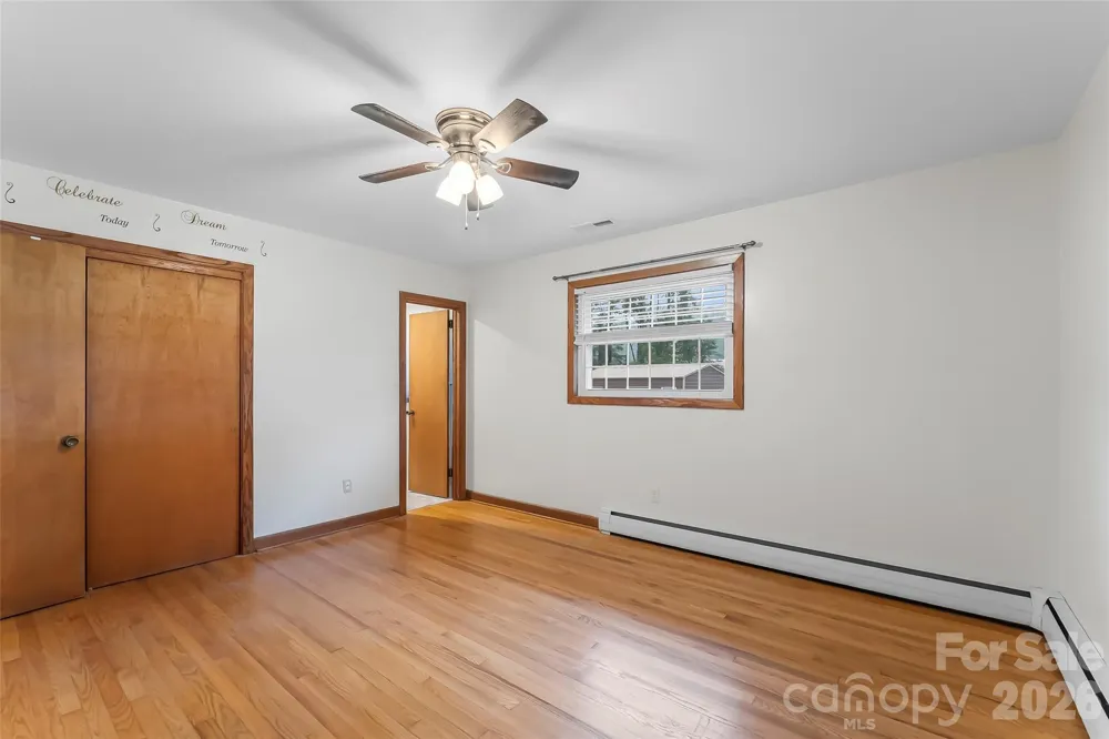 8647 US 221 Highway Marion, NC 28752