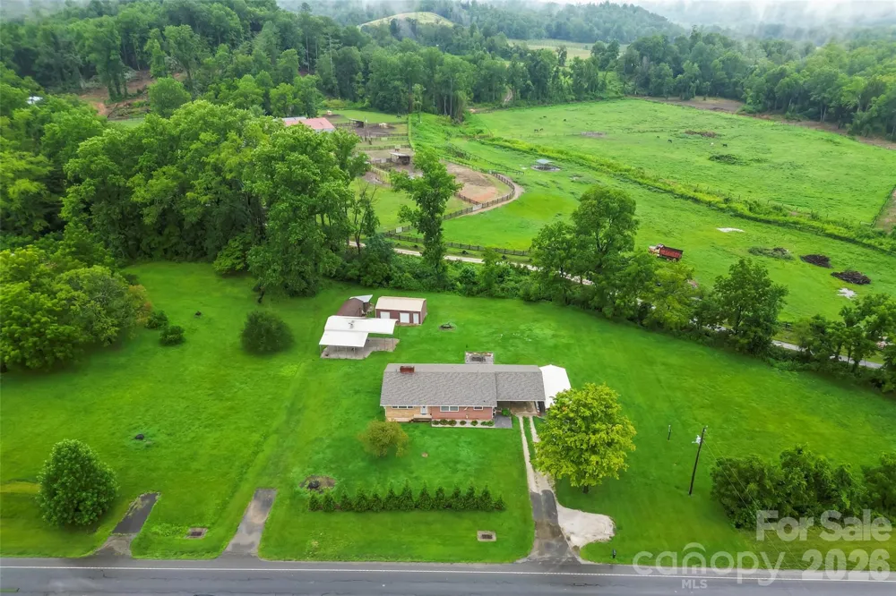 8647 US 221 Highway Marion, NC 28752