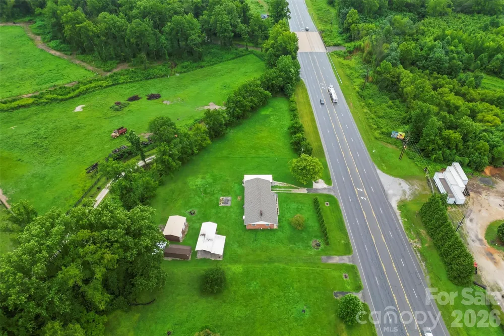 8647 US 221 Highway Marion, NC 28752